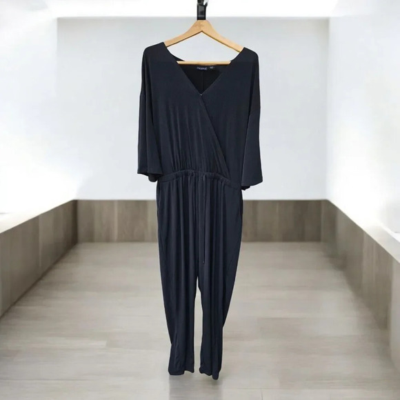 Tahari Black One Piece Crossover Jumpsuit Drawstring Full Leg 2xl Dolman Sleeve - Picture 1 of 9